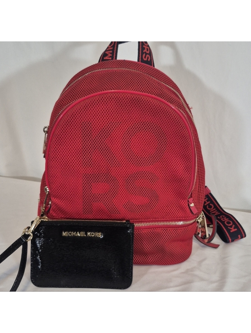 Michael Kors Rhea Zip Backpack Logo front Mesh Red gold & MK Wristlet NEW